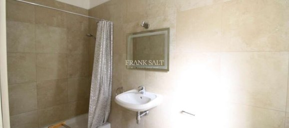 4 Schlafzimmer Stadthaus in Saint Julian's, Malta, Nr. 6979 8