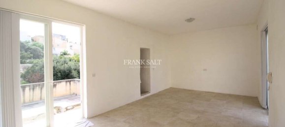 4 Schlafzimmer Stadthaus in Saint Julian's, Malta, Nr. 6979 3