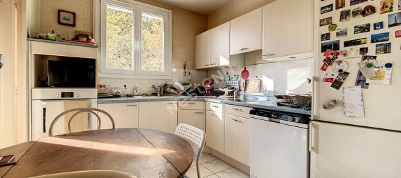 4 bedrooms House in Saint-Avertin, France No. 83838 7