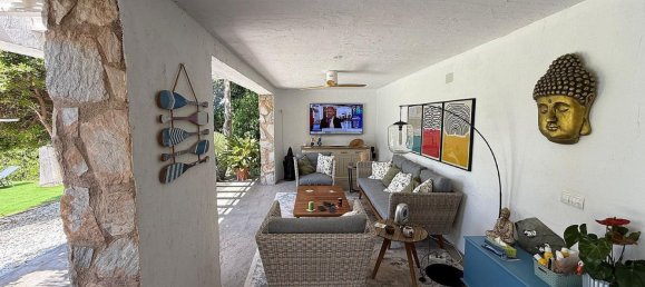 4 bedrooms Villa in Petrer, Spain No. 155435 10