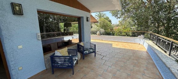 4 bedrooms Villa in Petrer, Spain No. 155435 7