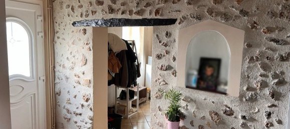 3 Schlafzimmer Haus in Etrepilly, France, Nr. 76491 4