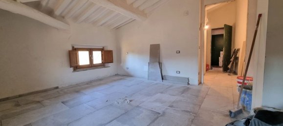 3 rooms Apartment in Poggibonsi, Italy No. 122194 9