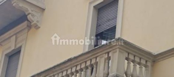 Квартира с 2 спальнями в Модена, Италия № 260913 3