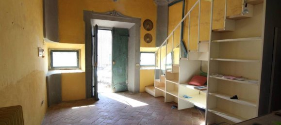 Studio in Montespertoli, Italy No. 160562 6