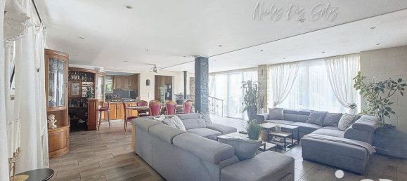 8 rooms House in Lamorlaye, France No. 242892 6