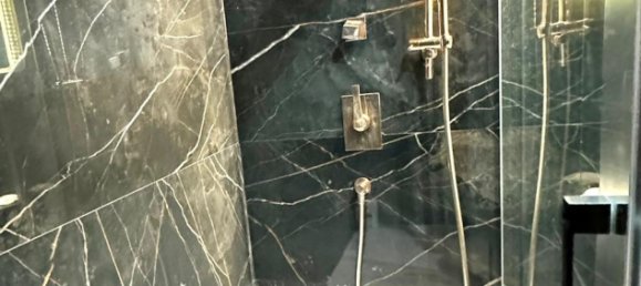 Apartamento de 3 dormitorios en Marbella, Spain No. 258224 13