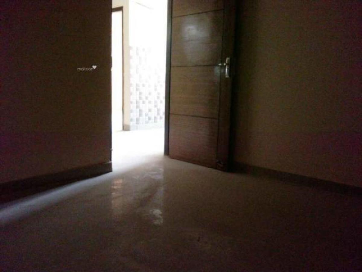 Casa de 2 dormitorios en Faridabad, India No. 1501