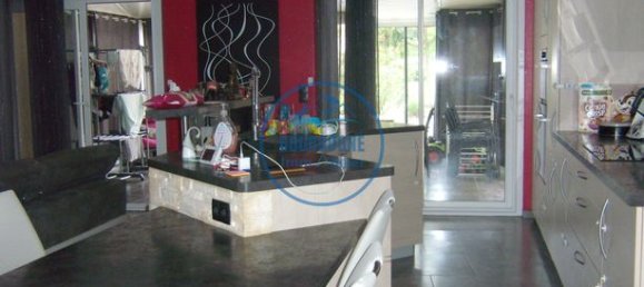 3 Schlafzimmer Haus in Varennes-le-Grand, France, Nr. 358649 6