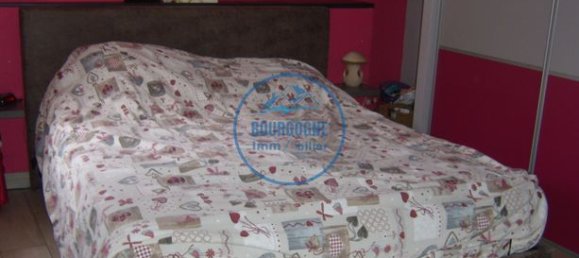 3 Schlafzimmer Haus in Varennes-le-Grand, France, Nr. 358649 7