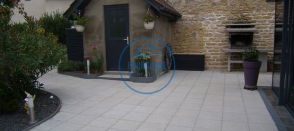 3 Schlafzimmer Haus in Varennes-le-Grand, France, Nr. 358649 14