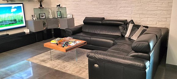 10-salle Villa à Montesilvano, Italy No. 175579 4