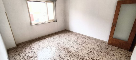 4-Zimmer Wohnung in Palermo, Italy, Nr. 48802 23