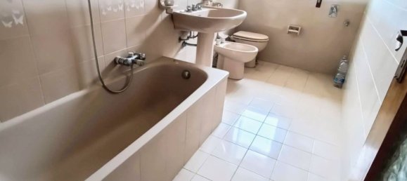 4-Zimmer Wohnung in Palermo, Italy, Nr. 48802 18