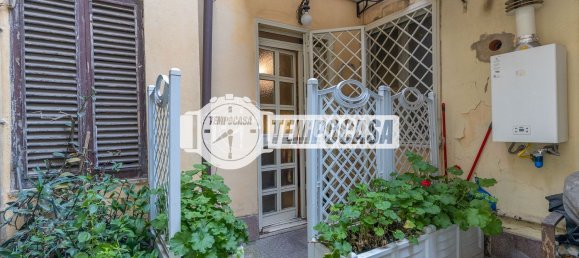 2 rooms Duplex in Rome, Italy No. 289666 4