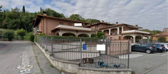 Квартира с 3 спальнями в Монтикьяри, Италия № 370601 4