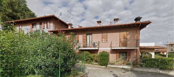 Квартира с 3 спальнями в Монтикьяри, Италия № 370601 12