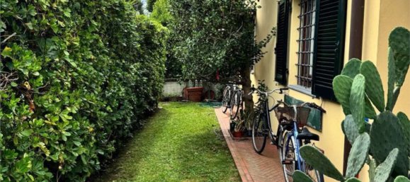 Вилла с 9 комнатами в Пьетрасанта, Италия № 299872 11