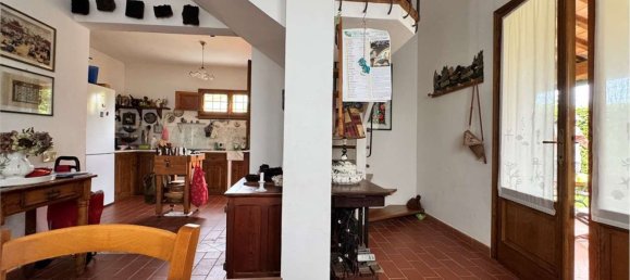 Вилла с 9 комнатами в Пьетрасанта, Италия № 299872 35