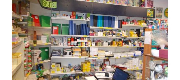 2غرفة عقار تجاري في Gozzano, Italy رقم 254134 2