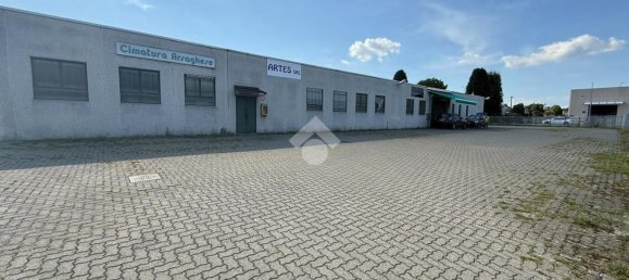 2000m² Warehouse in Besnate, Italy No. 290638 8