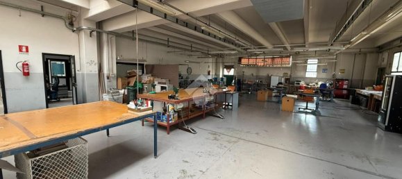 2000m² Warehouse in Besnate, Italy No. 290638 25