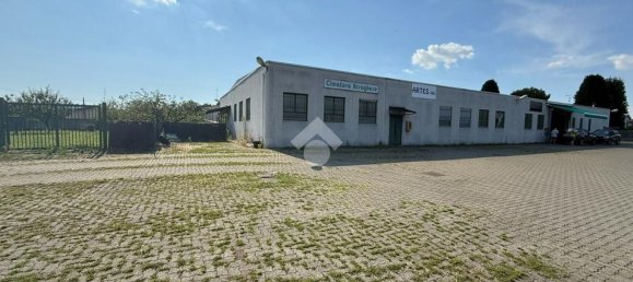 2000m² Warehouse in Besnate, Italy No. 290638 3