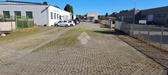 2000m² Warehouse in Besnate, Italy No. 290638 2