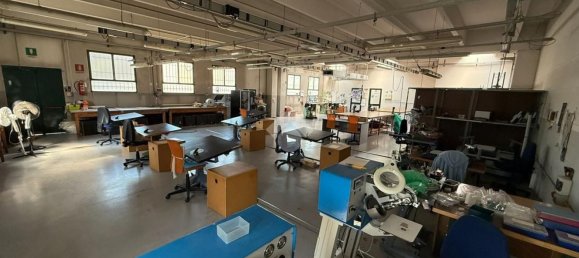 2000m² Warehouse in Besnate, Italy No. 290638 29