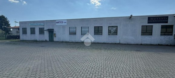 2000m² Warehouse in Besnate, Italy No. 290638 11