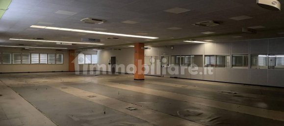 Armazém em Cassano Magnago, Italy 1595 m² N.º 316977 11