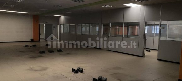 Armazém em Cassano Magnago, Italy 1595 m² N.º 316977 6