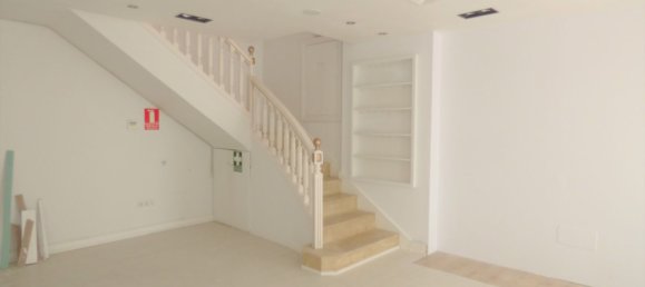 2 bedrooms Townhouse in Marbella, Spain No. 133950 9