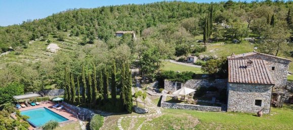 22 rooms House in Radda in Chianti, Italy No. 56410 9