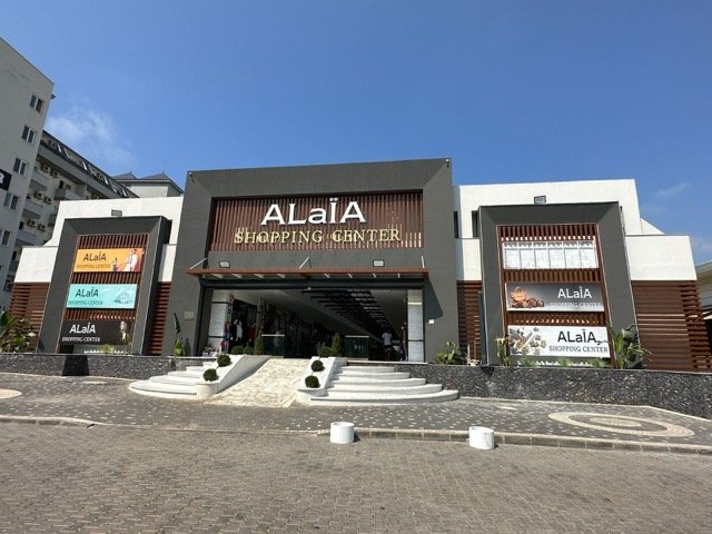 320m² Commercial property in Antalya, Turkey No. 33945