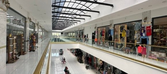 320m² Commercial property in Antalya, Turkey No. 33945 5