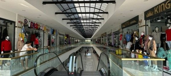 320m² Commercial property in Antalya, Turkey No. 33945 6