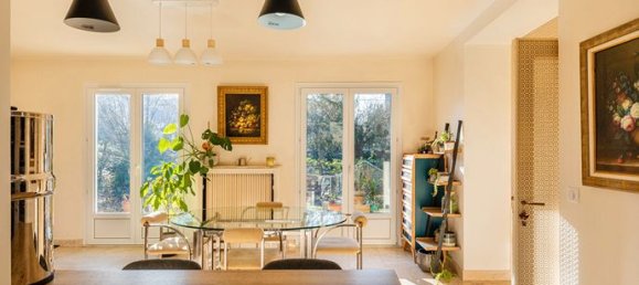 6 bedrooms House in Vaux-sur-Seine, France No. 279542 4