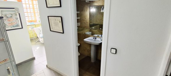 6 bedrooms Commercial property in Cadiz, Spain No. 184888 5