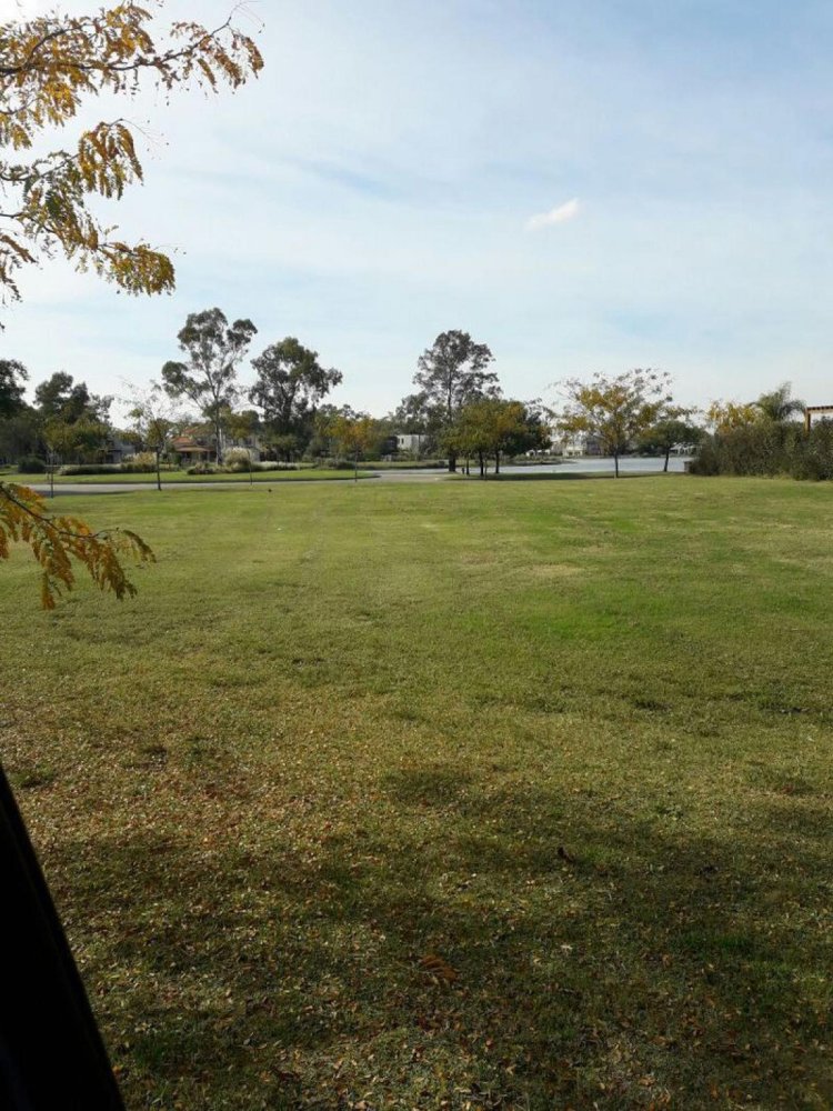  Land in Tigre, Argentina No. 42487