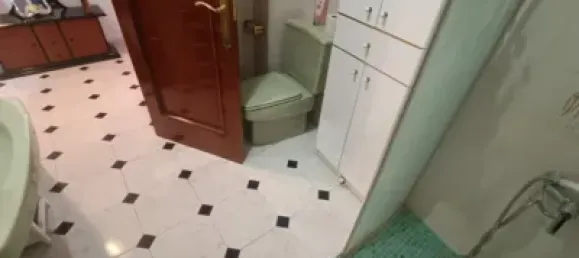 3 bedrooms Apartment in Granada, Spain No. 135599 10