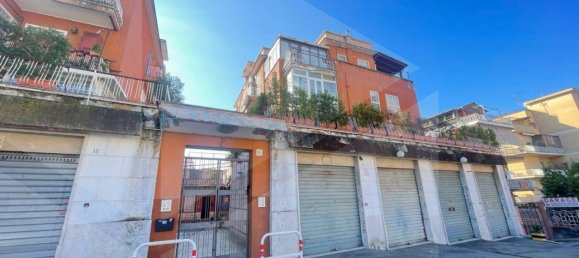 3-Zimmer Wohnung in Rome, Italy, Nr. 32579 32