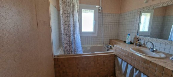 3 chambres Maison à Fleury-les-Aubrais, France No. 224705 19