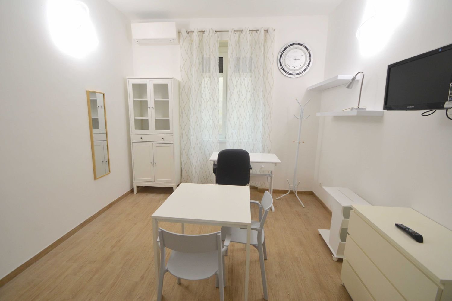 Студия в Милан, Италия № 246153