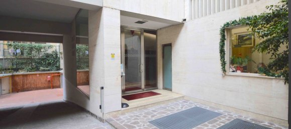 Студия в Милан, Италия № 246153 11