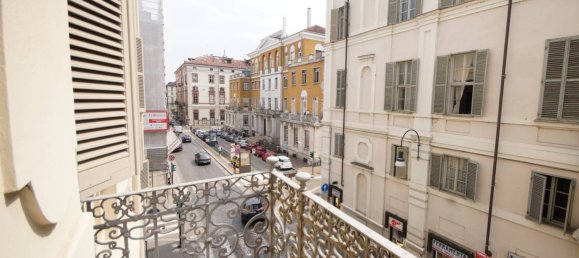 2 bedrooms Apartment in Turin, Italy No. 334691 10