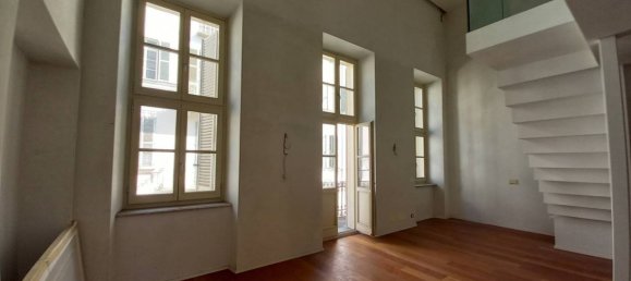 2 bedrooms Apartment in Turin, Italy No. 334691 4