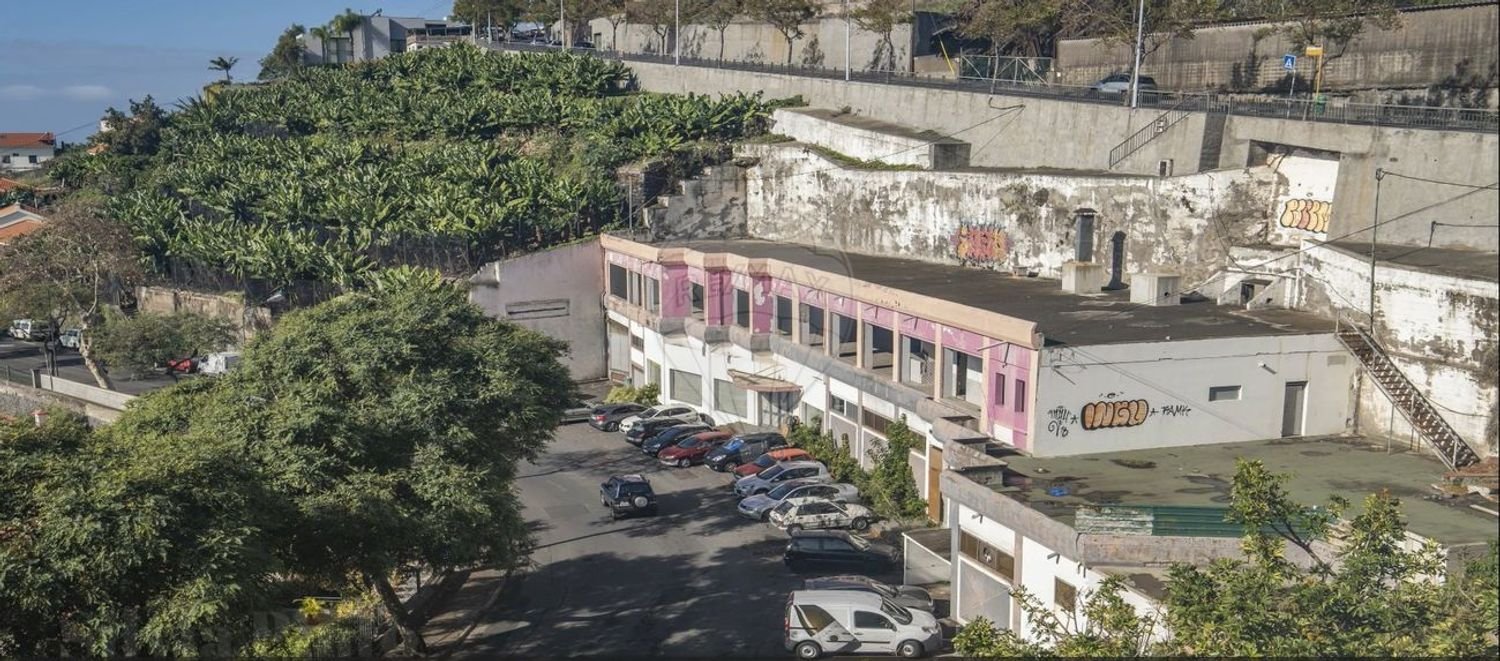 8 chambres Maison à Funchal, Portugal No. 36669