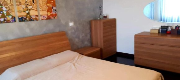 Apartamento de 4 divisões em Pontedera, Italy N.º 29696 24