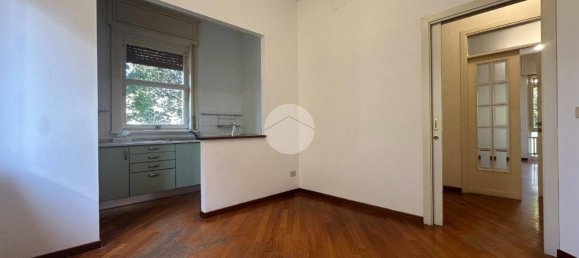 4 chambres Appartement à Parma, Italy No. 374244 22